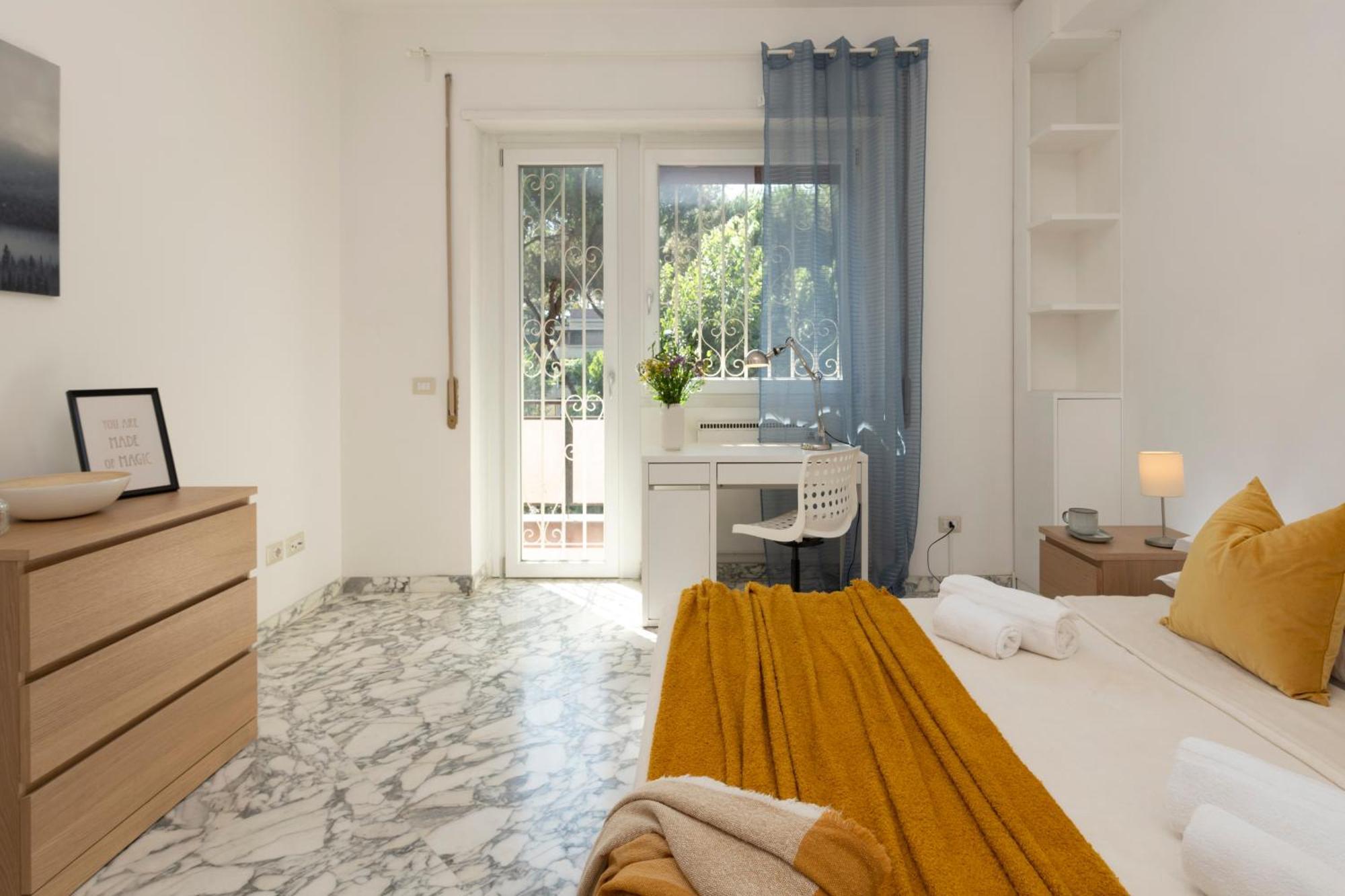 Spazioso Appartamento Vicino Eur Roma Dış mekan fotoğraf