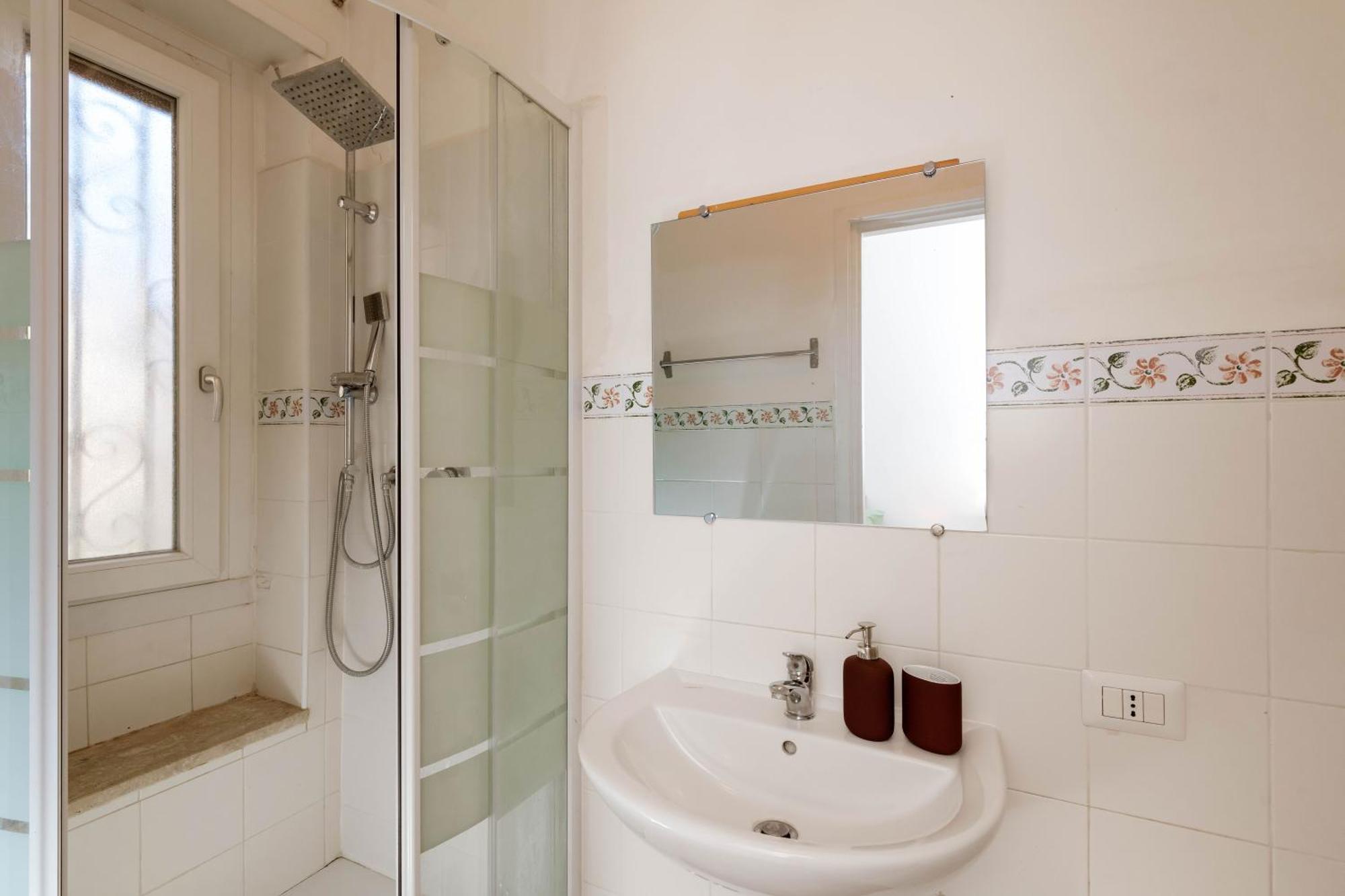 Spazioso Appartamento Vicino Eur Roma Dış mekan fotoğraf