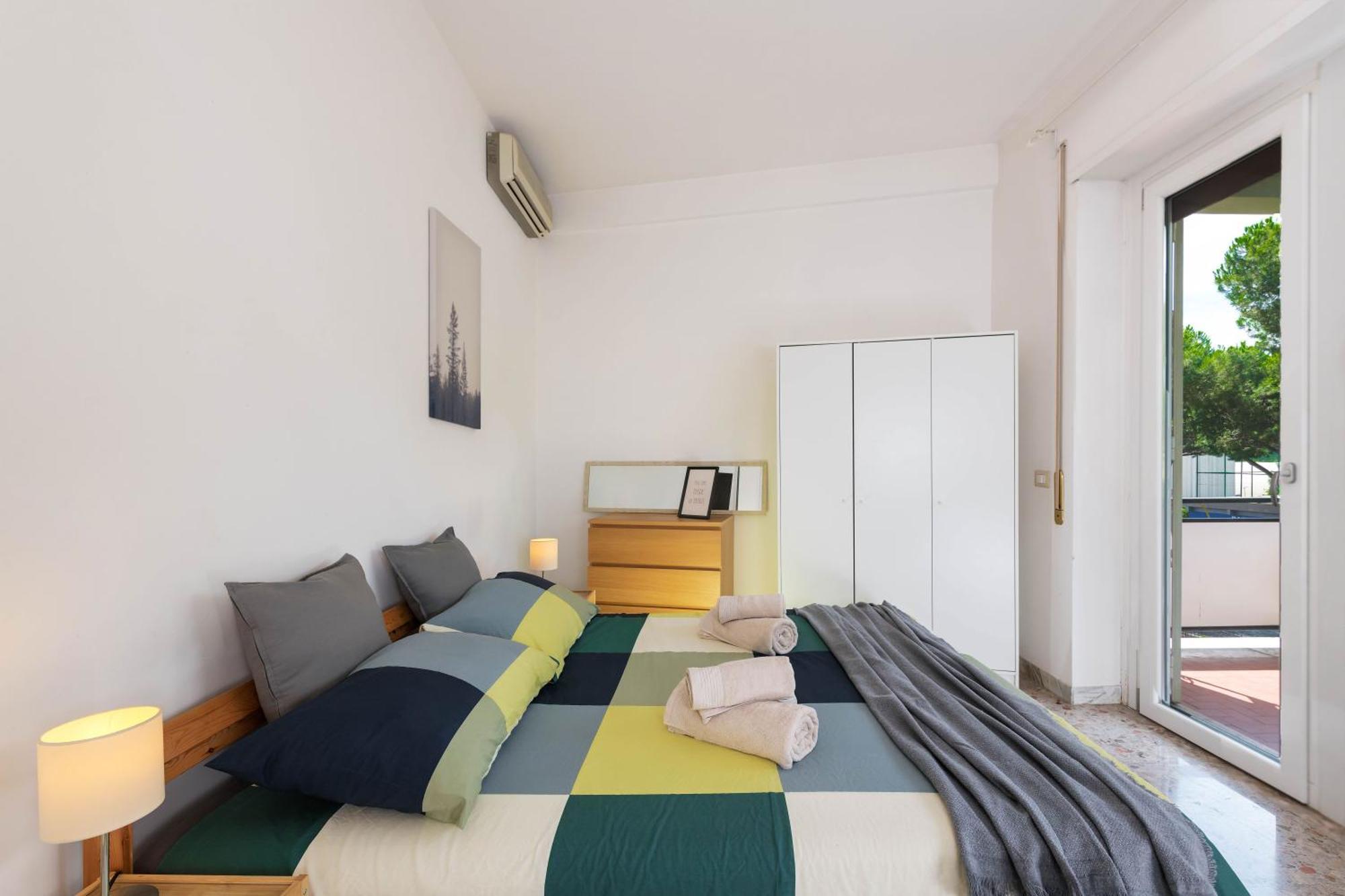 Spazioso Appartamento Vicino Eur Roma Dış mekan fotoğraf